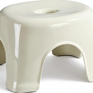 Heavy-Duty Anti-Slip One-Piece Plastic Step Stool with Handle
